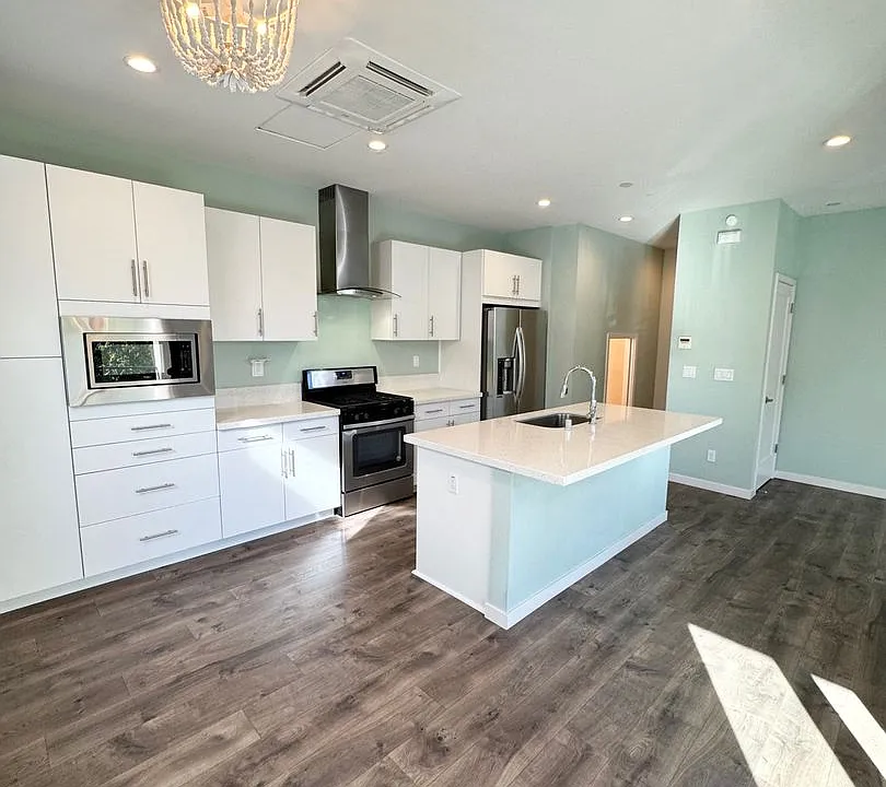 491 Tailoff Ln