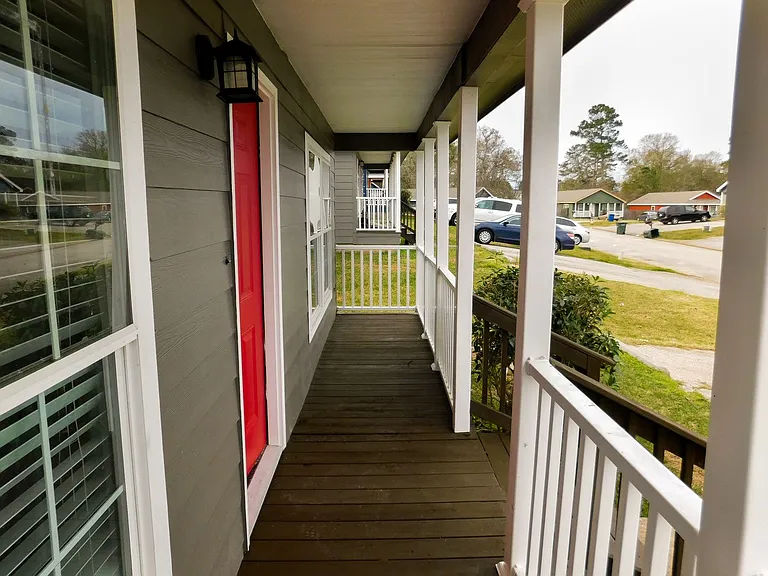 150 Varsity Dr — Photo 17