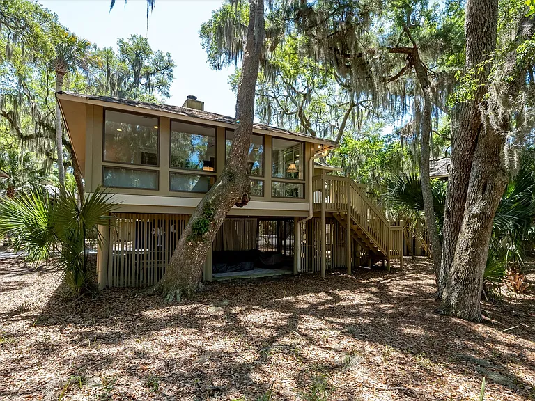 1136 Summerwind Ln — Photo 61