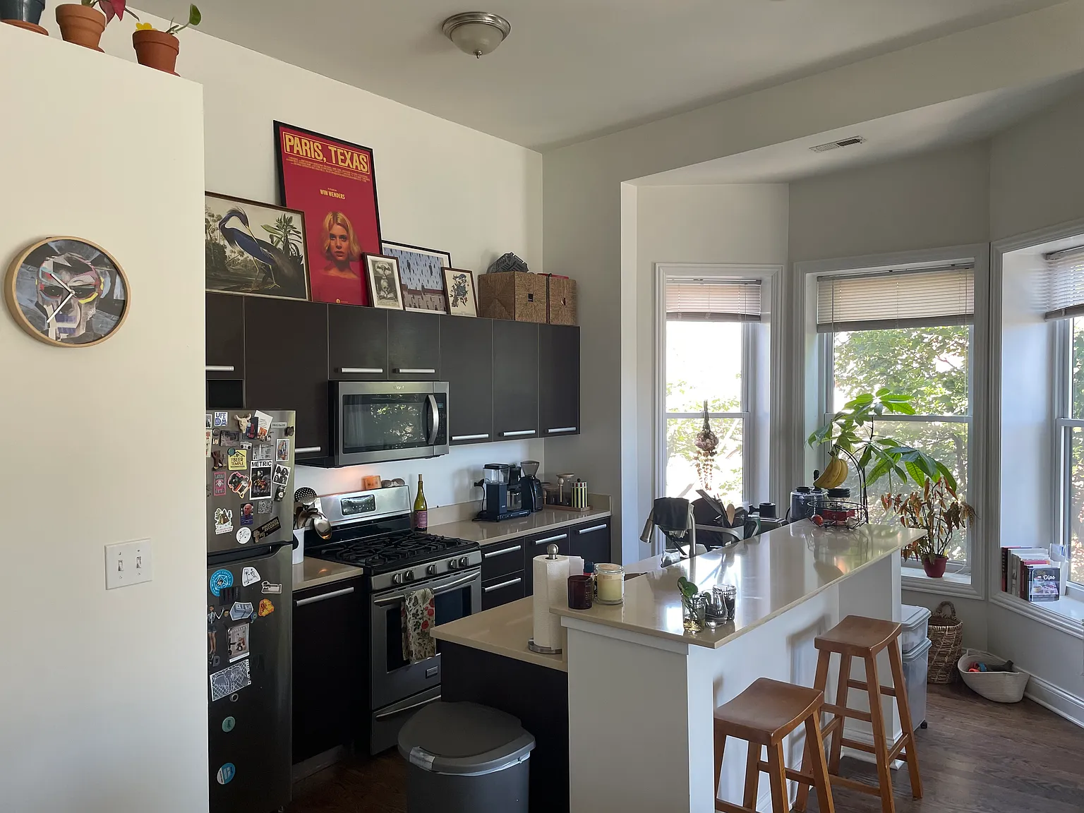 3 bed, $3,520 — Photo 3