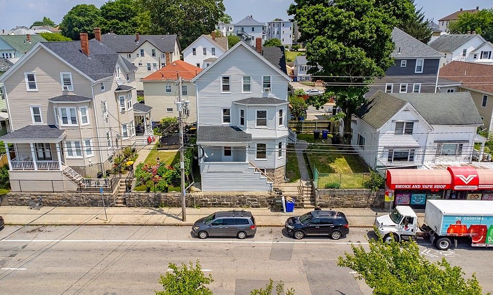 682 Eastern Ave, Fall River, MA 02723 Zillow