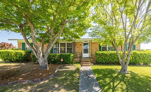 240 Maywood Dr Photo 1
