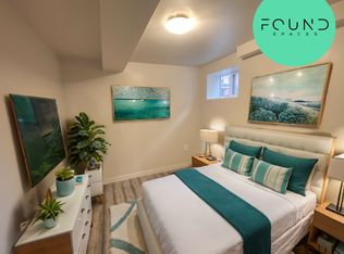 147 Holton Ave S #1, Hamilton, ON L8M2L6