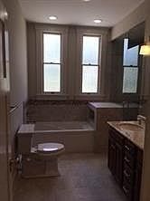 3rd image of 4415 Carondelet St