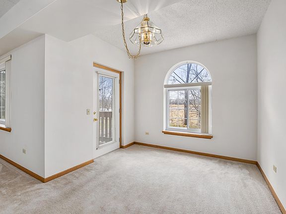 5th image of 1325 Mesa Dr #1325