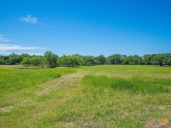 5th image of 3575 Baker Rd
