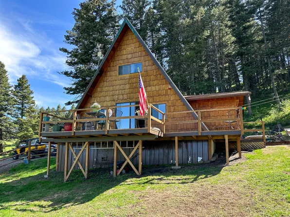 40 Prewett Creek Ln, Cascade, MT 59421