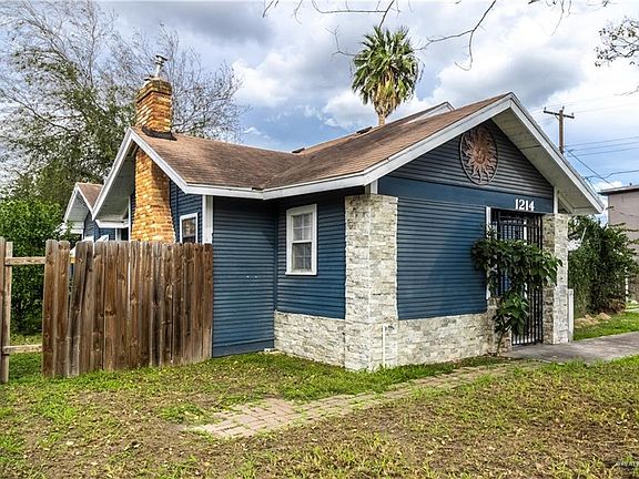 4th image of 1214 Tamarack Ave