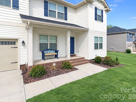 2nd image of 137 Northlake Dr