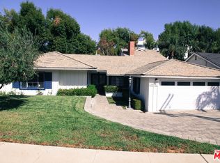16547 Greenleaf St, Encino, CA 91436