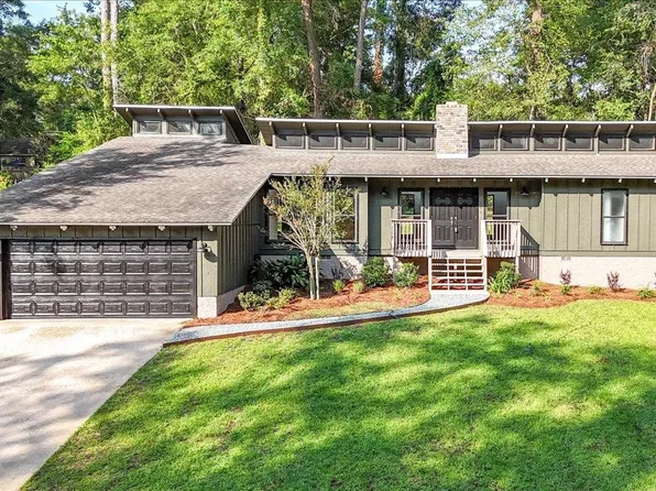 3245 Storrington Dr, Tallahassee, FL 32309