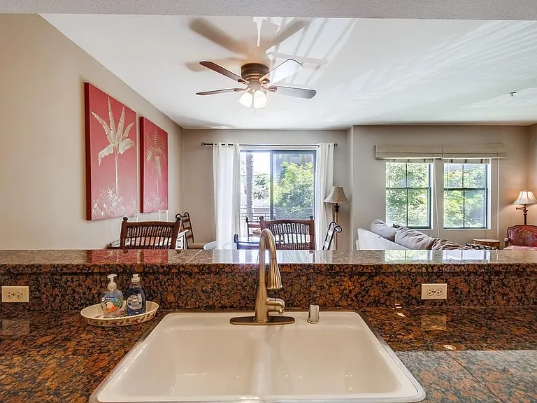 1750 Kettner Blvd #203 — Photo 3
