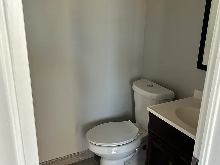 2745 Tupelo St — Photo 11