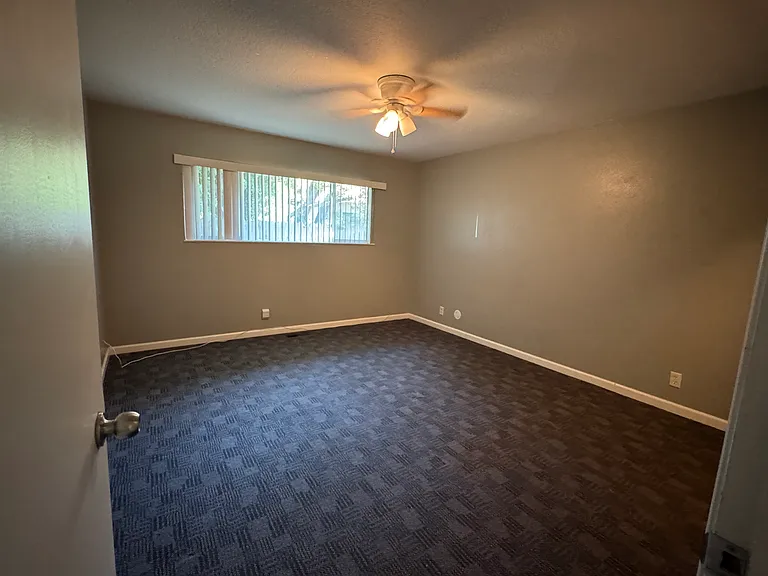 1510 Lavender Ln #B — Photo 4