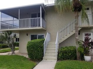 208 Palm Dr APT 4, Naples, FL 34112