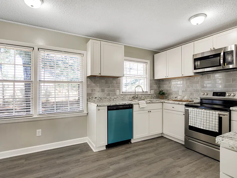 2796 Cone Cir — Photo 14