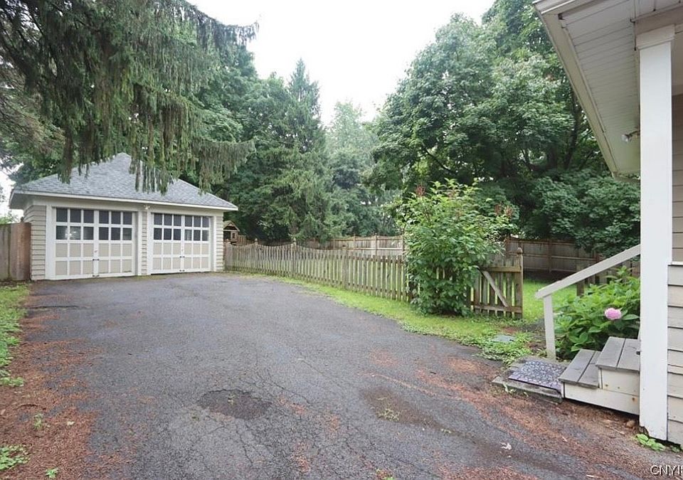 116 Thompson Blvd, Watertown, NY 13601 Zillow