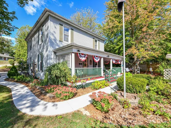 1105 East Racine Street, Janesville, WI 53545