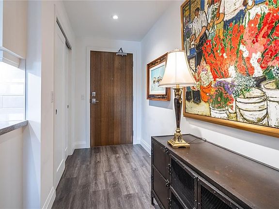 4th image of 30 Hamilton St S #213