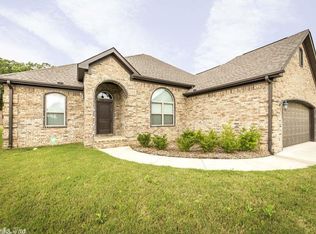 9509 Meadow Valley Dr, Sherwood, AR 72120