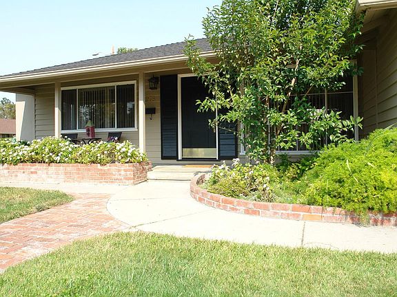 3rd image of 2278 Talia Ave