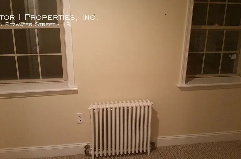 525 Fitzwater St #1R — Photo 10