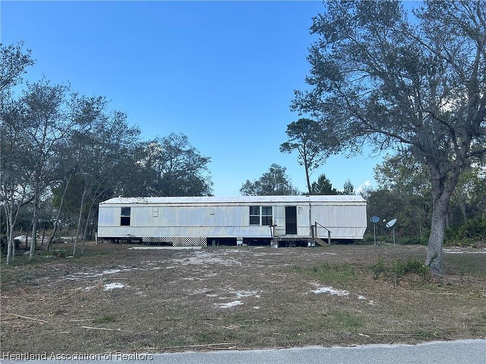 1st image of 3319 N Horseshoe Dr