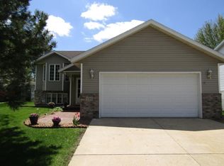 4310 10th St NW, Rochester, MN 55901