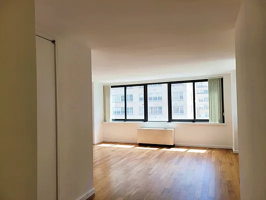 Rented by Corcoran | media 63