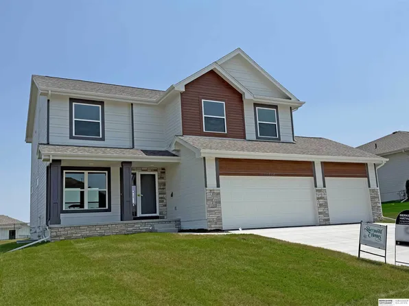 11515 S 117th St, Papillion, NE 68046