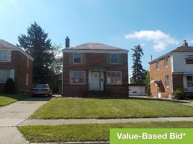 1st image of 18304 Waterbury Ave