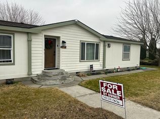 229 SW Locust Rd, Boardman, OR 97818