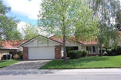 1st image of 1408 Lorimer Way