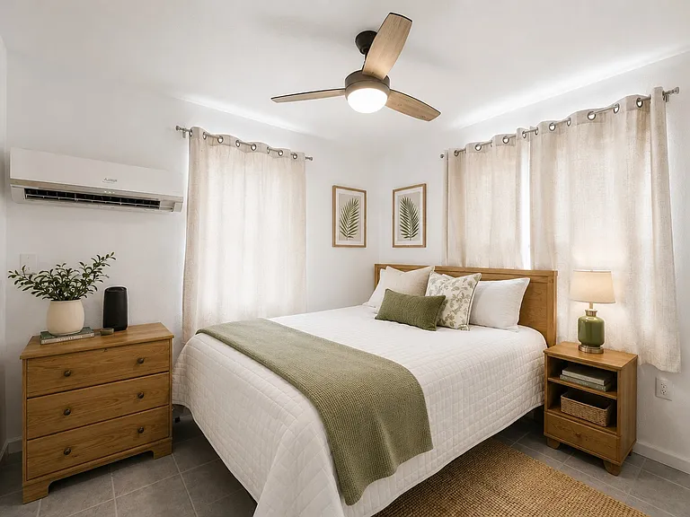 SECOND BEDROOM (Queen Size Bed)
Ideal for family members, guests, children, or additional workspace needs.