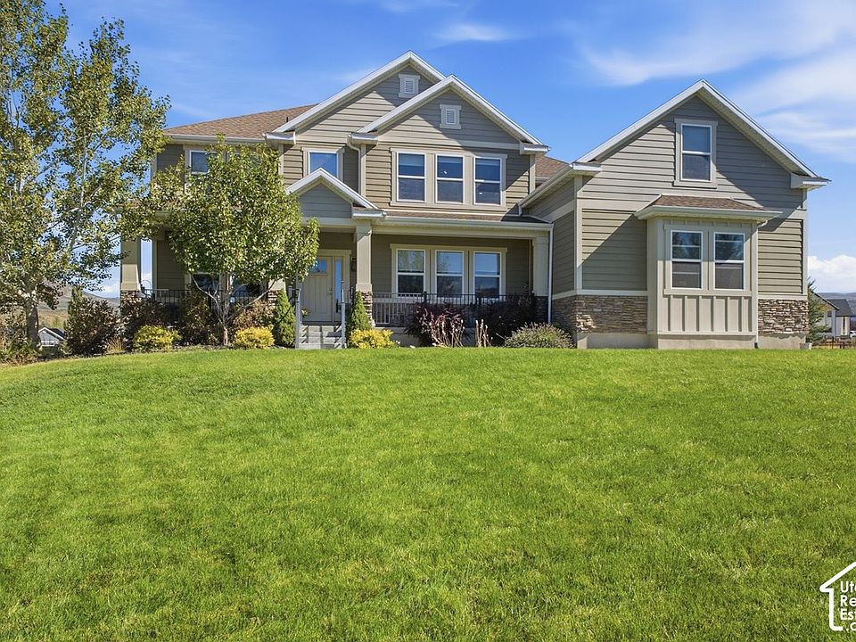 1st image of 4835 E Walker Cir