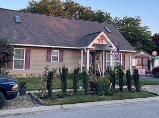 4 Warfel Dr, Delaware City, DE 19706