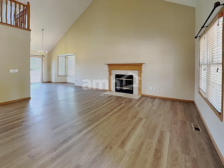 485 Sycamore Creek St — Photo 7