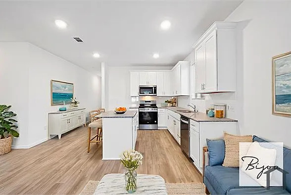 1316 Ventura Creek Dr — Photo 9