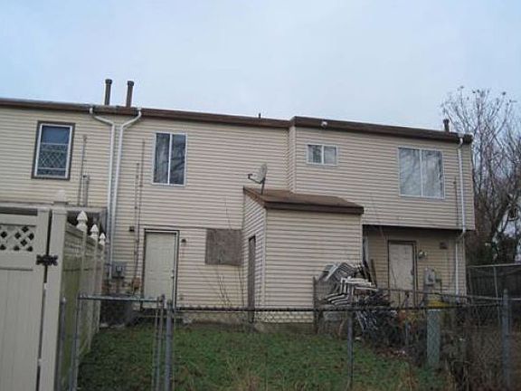2nd image of 4332 Johnson Ct