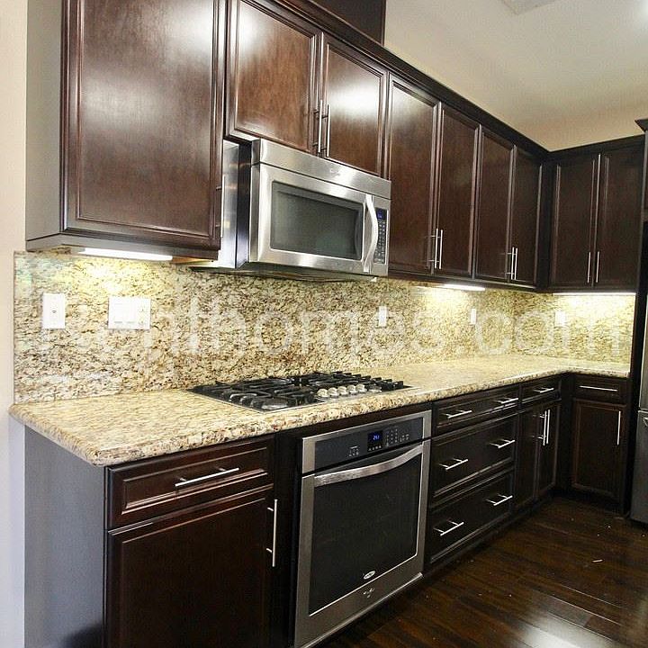 1st image of 8576 Old Stonefield Chase
