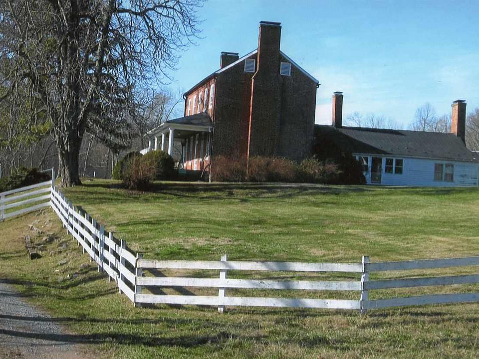1st image of 258 Red Hill Rd