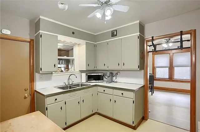543 Wengler Ave — Photo 18