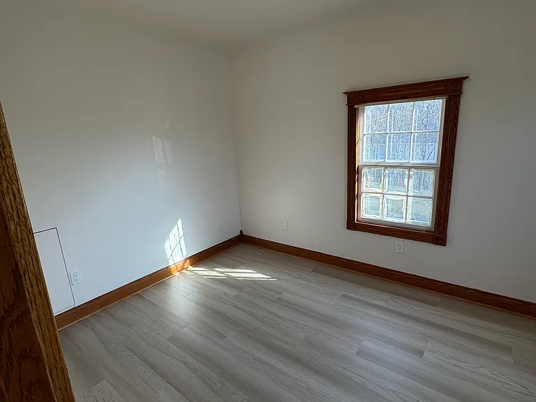 238 Pleasant St — Photo 21