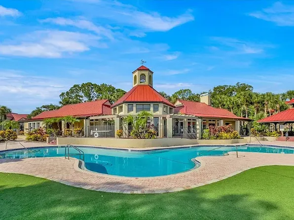 236 Afton Sq, Altamonte Springs, FL