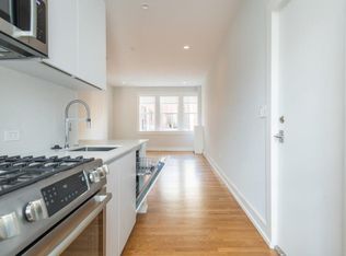 10 Forest St #1R, Cambridge, MA 02140