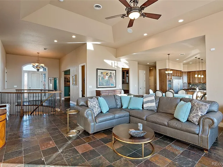 13963 Powhaton Rd — Photo 6