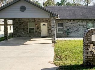 901 Crystal River Rd, Montgomery, TX 77316