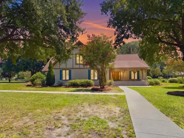 2123 Wampee Dr, Pinopolis, SC 29469