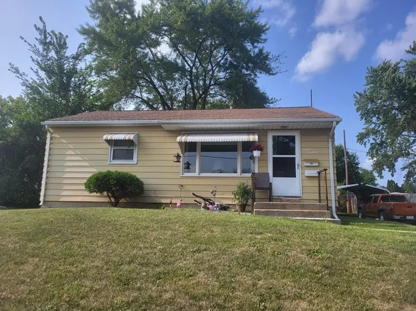 1818 Downing Ave, Waterloo, IA 50701