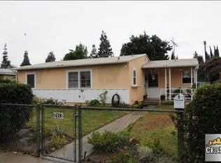 7043 Winnetka Ave, Winnetka, CA 91306